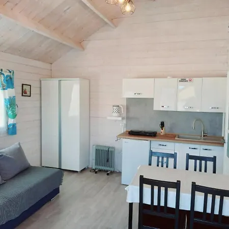 山林小屋 Zeglarz 尤斯托尼莫斯基